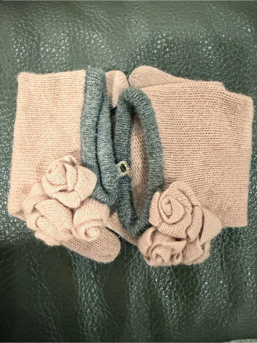 Blumarine Pink Wool Angora Knit Gloves Rosette Rhinestone Logo Italy